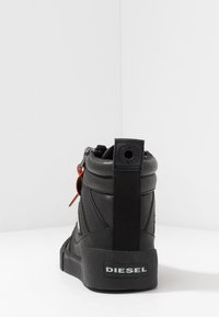 Diesel S-DVELOWS MID - Kõrge servaga tossud - black