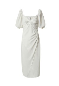 Weißes Kleid mit quadratischem Ausschnitt, Puffärmeln und einem verdrehten Frontdesign. Verfügt über drapierte Textur und einen Seitenschlitz für zusätzliche Details.