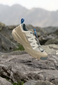 Δεν επιλέχθηκε, rainy day/desert tan/mykonos blue