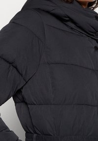 Esprit Vinterfrakke - black