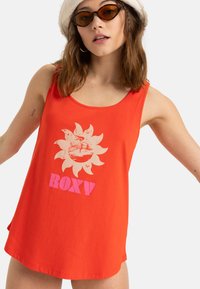Roxy Top - rnn