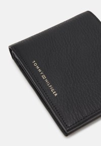 Tommy Hilfiger PREMIUM FLAP AND COIN - Novčanik - black