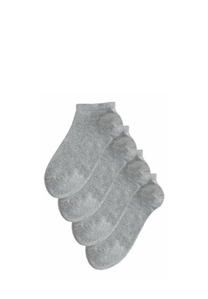 Fyra par ankelsockar, tillverkade av mjukt grått tyg, med rund tå och elastiskt manschett för en snug passform.