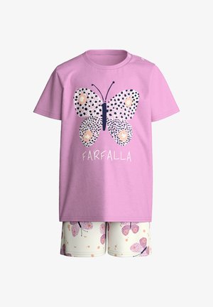 Haut rose à manches courtes avec un grand papillon à pois et le texte "FARFALLA", associé à un short blanc arborant un motif de papillon rose.