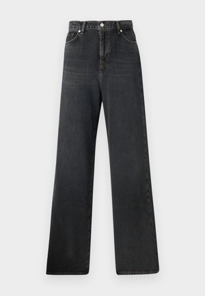 Juodos plačių kojų džinsai su aukštu liemeniu, susegami sagomis, penkios kišenės ir subtilus audinio atspalvio nykimas.