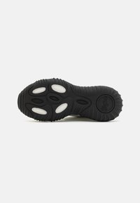 Buffalo BLADER MATCHA czarny