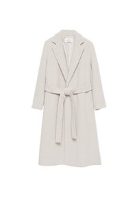 Manteau gris clair avec une taille ceinturée, des manches longues et un col à revers. Fabriqué en tissu texturé avec une coupe droite et des poches latérales.