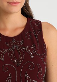 Anna Field Koktejlové šaty / šaty na párty - bordeaux