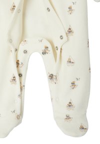 Cremfarbener Baby-Overall mit Druckknöpfen und einem Muster von kleinen Bären, die in blauen und braunen Tönen aus Booten angeln.
