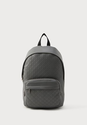 EMBOSSED EMBLEM - Reppu - charcoal gray