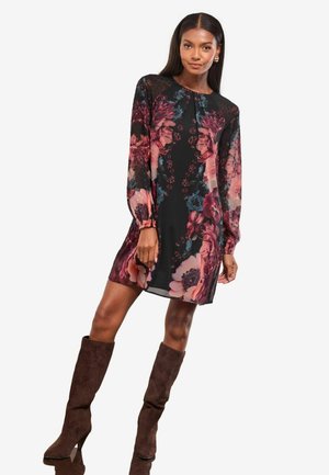 REGULAR FIT - BLOUSON SLEEVE  - Rochie de zi - black floral
