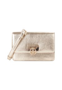 Kleine metallisch goldene Leder-Crossbody-Tasche mit verstellbarem Tragegurt und dekorativem goldfarbenem Verschluss auf der vorderen Klappe.
