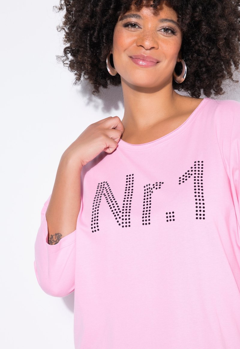 Sweat-shirt Long Angel Of Style – Grandes Tailles, Coupe Loose Fit, 1 Manche Rose – Message Smiley Imprimé