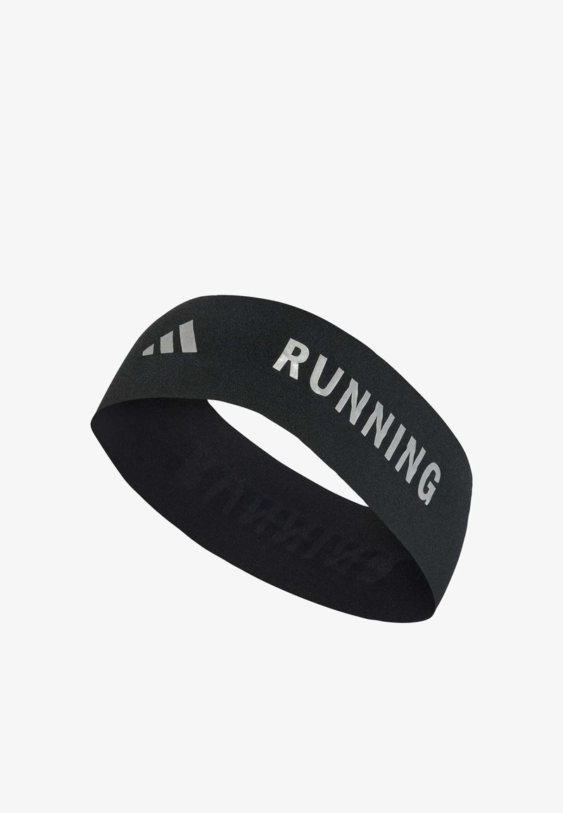 Černý běžecký páska na hlavu vyrobená z elastické tkaniny, s texturovaným povrchem a tučným bílým nápisem "RUNNING."