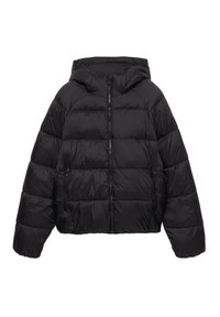 Geacă matlasată neagră, cu glugă, fermoar frontal și buzunare laterale cu fermoar, concepută pentru vreme rece.