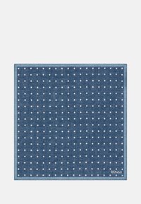 Mouchoir en denim bleu de forme carrée, présentant un motif à pois fins en blanc, terminé par une bordure bleu clair et une marque dans le coin.