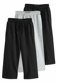 Drei Paar Shorts: ein schwarzes, ein dunkelgraues und ein hellgraues. Hergestellt aus weicher Baumwolle, mit elastischem Bund und Kordelzug sowie Taschen.