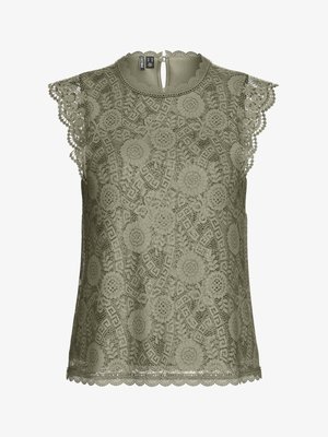 Bezrękawna oliwkowozielona bluzka z koronki z kwiatowymi wzorami, falistymi krawędziami i małym zapięciem na guziczek z tyłu przy dekolcie.