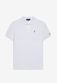 Polo blanca de algodón, con cuello abotonado, mangas cortas y un pequeño logotipo bordado en el pecho.