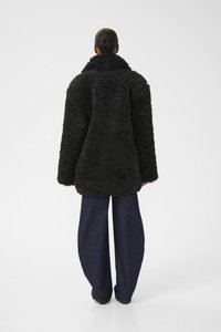 Gestuz SHILLY - Classic coat - black