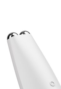 Thumbnail Image 3
