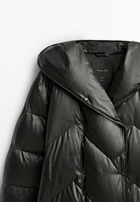 Massimo Dutti Piumino lungo - black