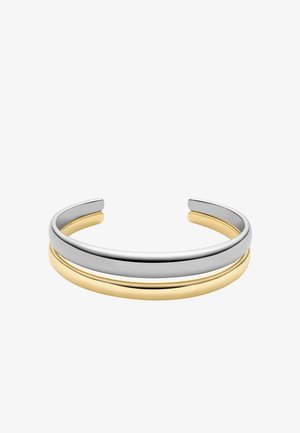 Armband met dubbele metalen afwerkingen: een gepolijste zilveren band over een matte gouden band, ronde vorm met open uiteinden.