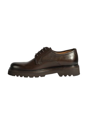 Bruine leren nette schoen met een ronde neus, vetersluiting, gestructureerde afwerking en een stevige, geribbelde rubberen zool.