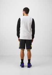 Nike Performance NBA GOLDEN STATE WARRIORS SHORTS - Sporto klubų atributika - black/amarillo