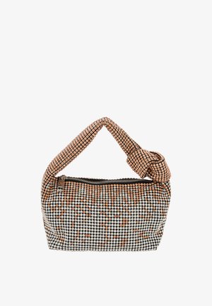 Håndtaske med et vævet design med metalliske perler i sølv og fersken, en snoet rem og en top lynlås lukning.