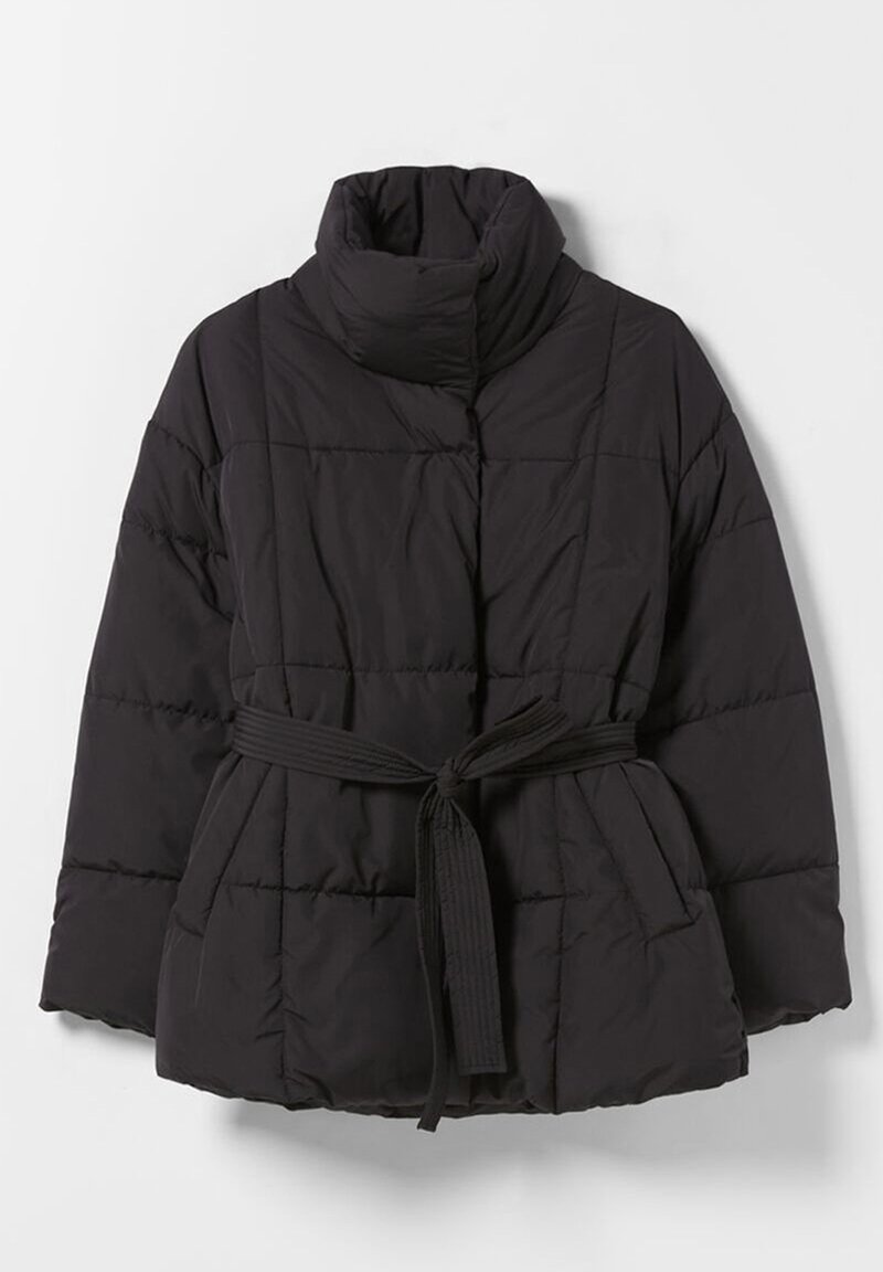 Bershka Wintermantel zwart