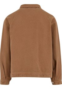 Braune Jacke mit lässiger Passform, aus robustem Baumwollmaterial, mit Kragen, langen Ärmeln und Druckknopf-Akzenten an den Bündchen.