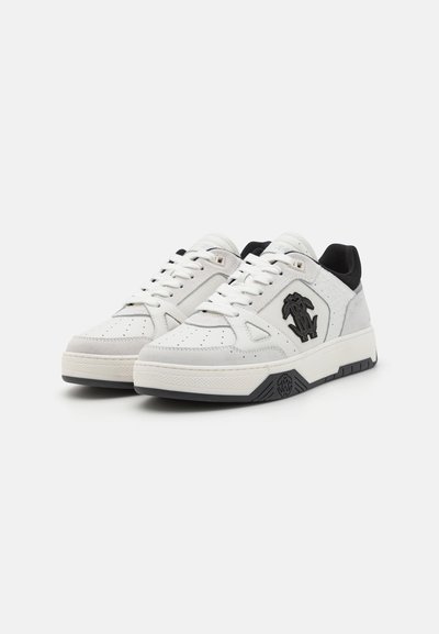 Roberto Cavalli Tossud - white/ black