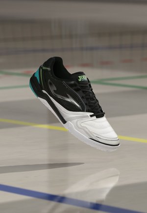 Joma, DRIBLING INDOOR - Футболни обувки за игра на закрито - white