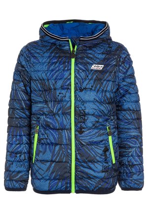 Chaqueta acolchada azul con estampados de hojas en negro y verde. Cuenta con cierre frontal de cremallera, dos bolsillos con cremallera y capucha. Detalles en verde neón.