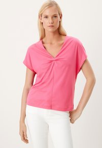 s.Oliver BLACK LABEL Tričko s potlačou - fuchsia