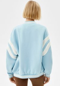 Bershka Bomberjacka - blue