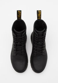 Dr. Martens COMBS UNISEX - Botines con cordones - black