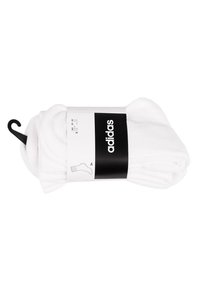 Weiße Sportsohlen, verpackt in einem Bündel von drei, mit einem schwarzen Etikett, auf dem der Markenname "adidas" und die Größeninformation angezeigt wird.