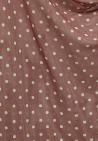 Thumbnail Image 4