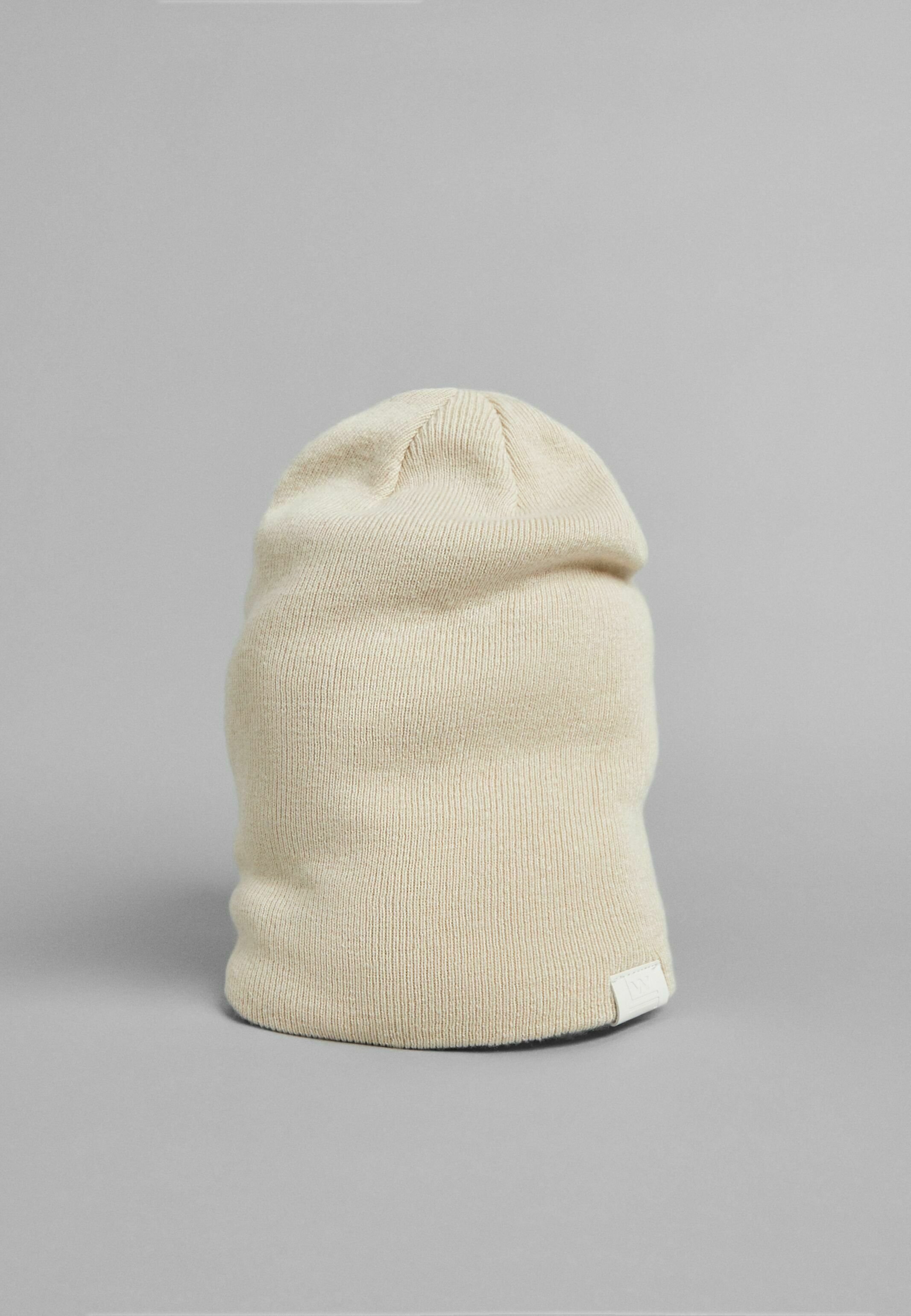 złote sandały bershka