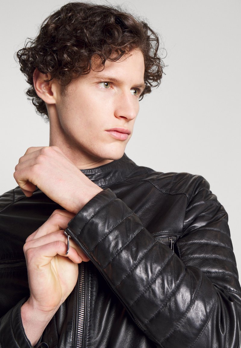 Herren Leichte Jacken | JOOP Jeans BALDO Lederjacke black/schwarz - QJ69904 Herren Leichte Jacken | JOOP Jeans BALDO Lederjacke black/schwarz - QJ69904