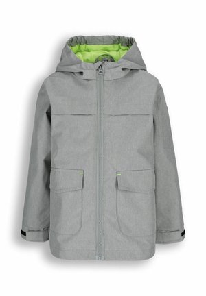 Jasnoszara kurtka dziecięca z kapturem, z przednim zamkiem błyskawicznym, dwoma kieszeniami na klapki oraz zielonym ociepleniem, przeznaczona na zimne warunki.
