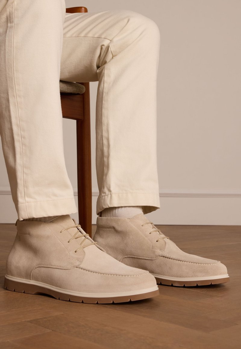 Manfield Bottines à lacets - beige