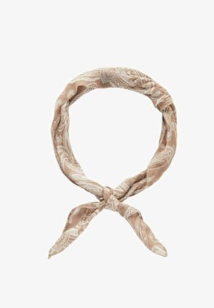 Brun paisleymönstrad scarf tillverkad i lätt tyg, designad i en slinga med knutna ändar. Mjuk textur med intrikata detaljer.