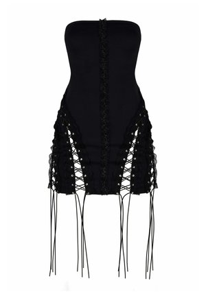 Czarna sukienka bez ramiączek z sznurowanymi bokami, z teksturowanym przednim panelem i długimi wstążkami. Materiał jest gładki, z misternymi koronkowymi detalami.