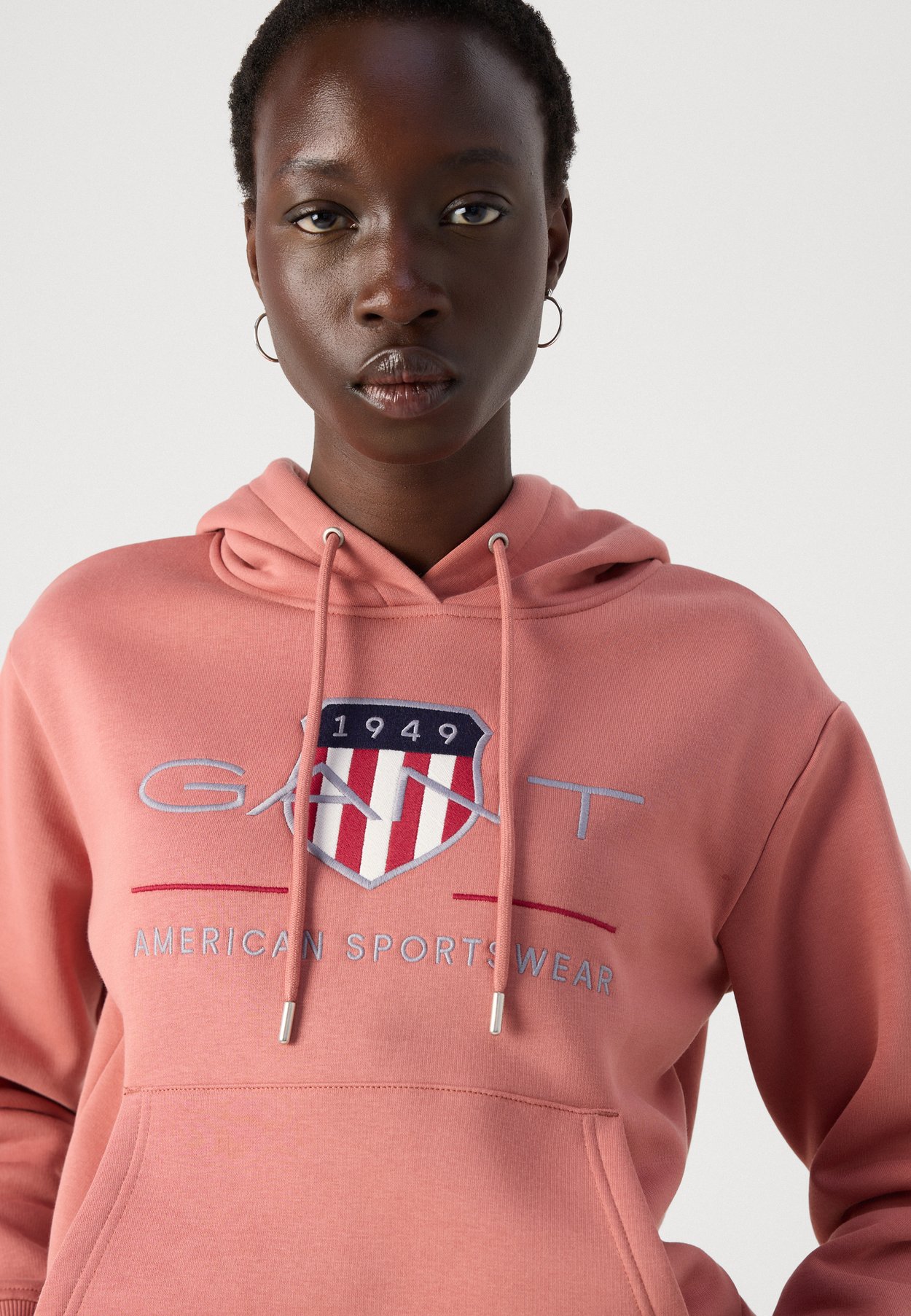 ARCHIVE SHIELD HOODIE