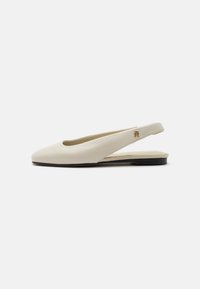 Επιλέχθηκε, classic beige