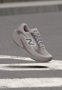 Ej vald, horizon grey / truffle salt
