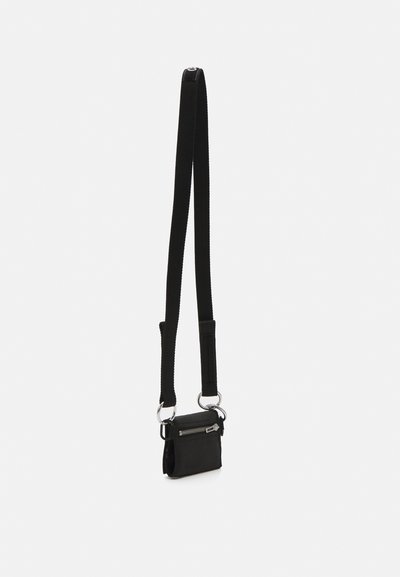 032c TEAM TAG LANYARD WALLET UNISEX - Portemonnee - black
